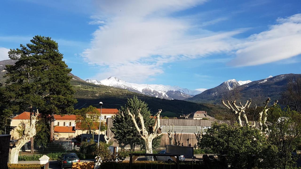 Villa Notre-Dame Embrun Exterior photo